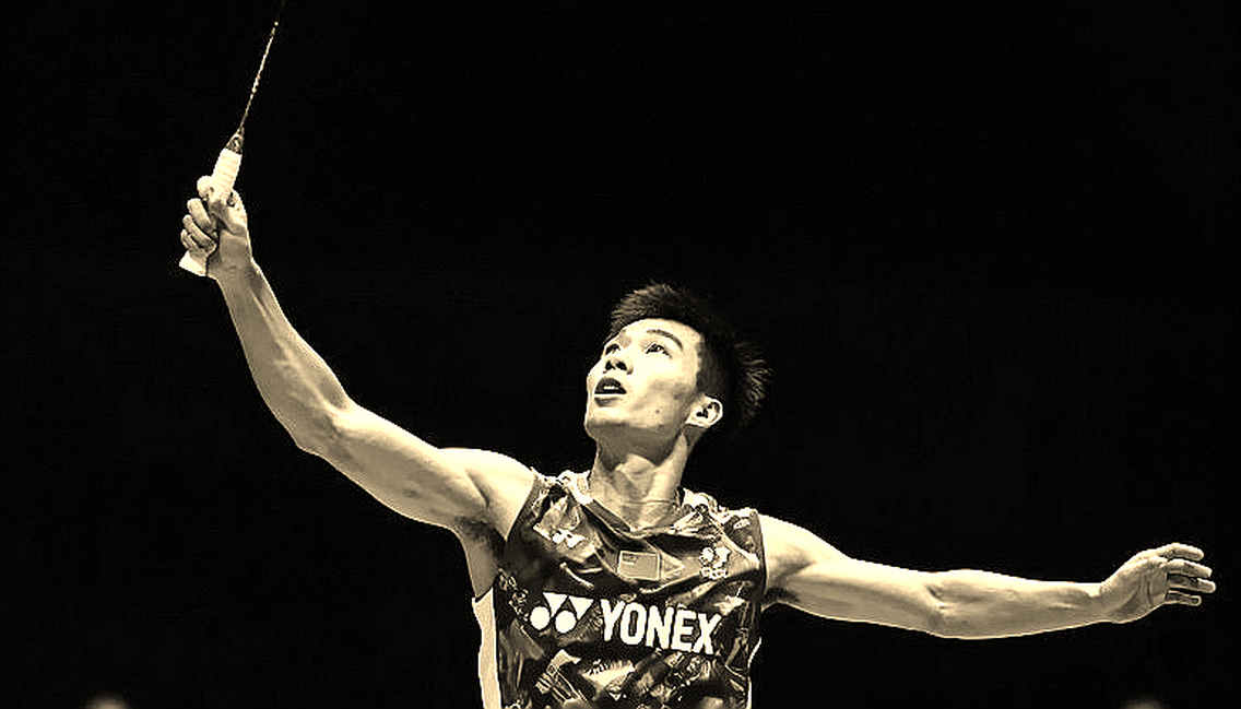 Alwi Farhan tập cùng Kento Momota trước Asian Games 2026: Giá trị thật của một buổi đối luyện