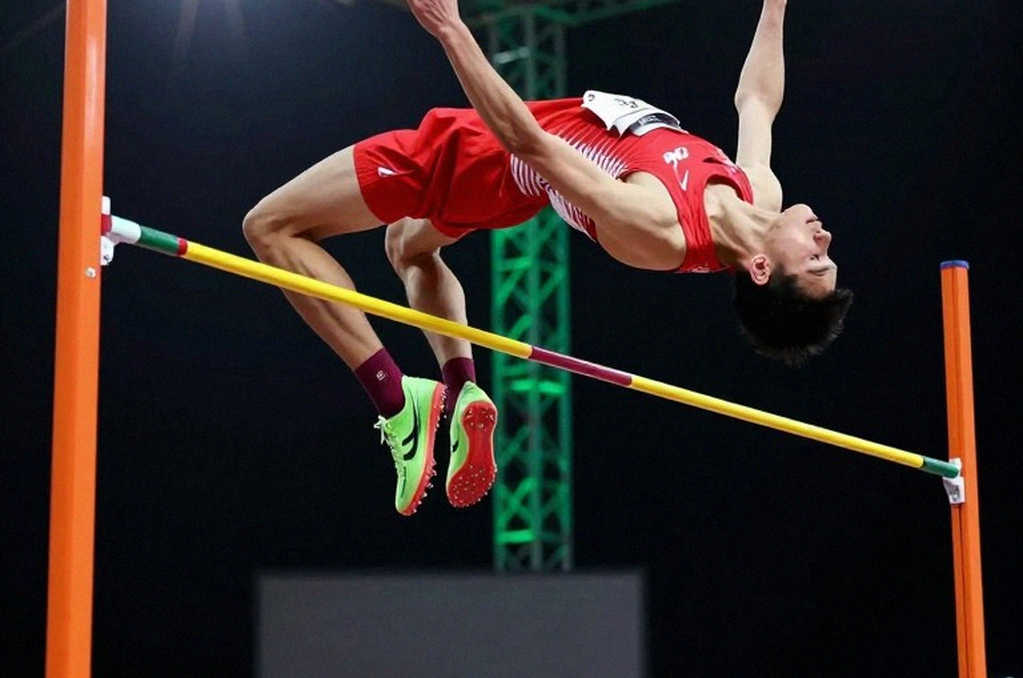 12 phút 56 giây ở Copenhagen: Dawit Seare vượt Jakob Ingebrigtsen, Eritrea lấy vàng lẫn đồng