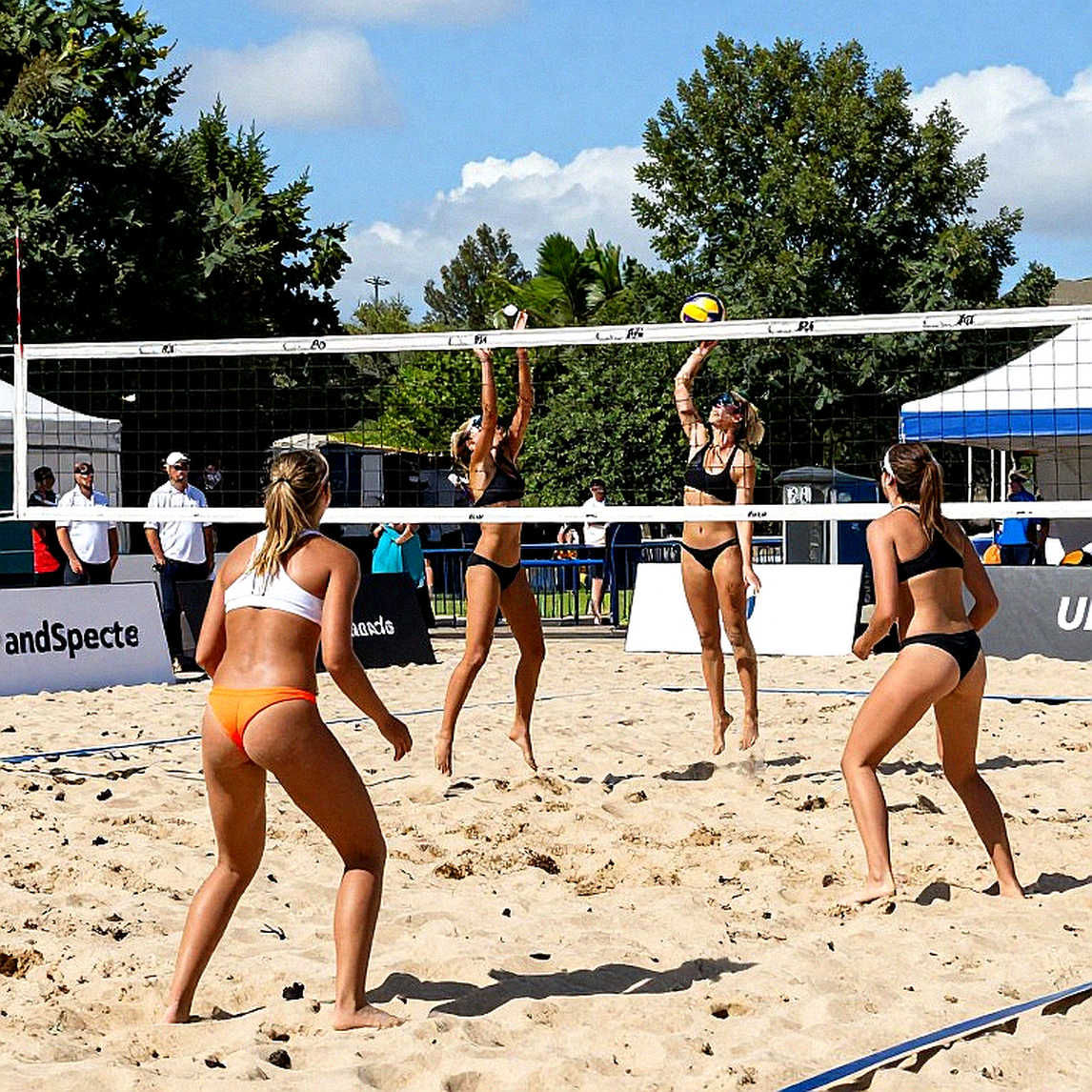 EuroVolley 2026: Romania thắng Thổ Nhĩ Kỳ 3-1, Thổ Nhĩ Kỳ dồn suất đi tiếp vào trận cuối gặp Latvia